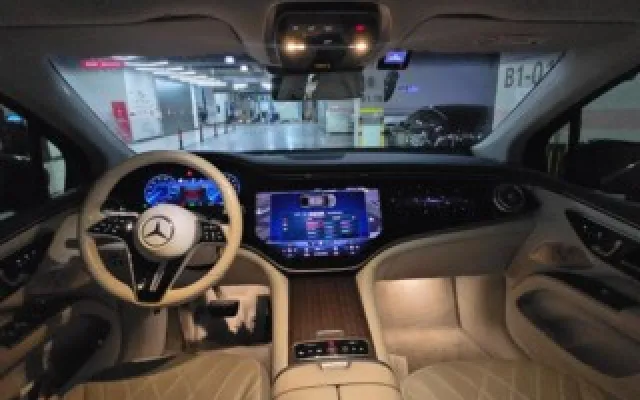 EQS SUV X296 EQS 580 4MATIC 벤츠 2023/07 107,418km