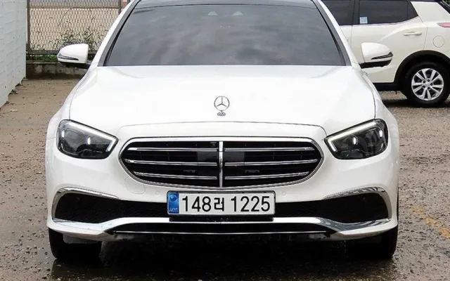 E-클래스 W213 E250 익스클루시브 벤츠 2023/08 29,996km